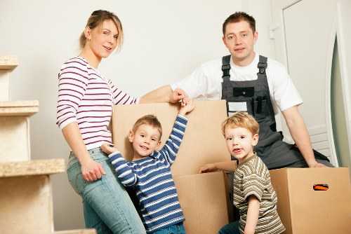 Apartment moving day with removal truck hire in Croydon